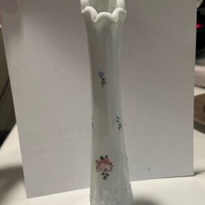 VINTAGE WESTMORELAND MILK GLADS HANDNPAINTED SWING STRETCH VASE